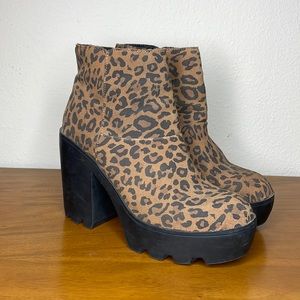 Leopard platform booties